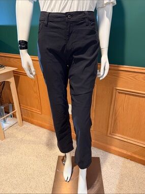 Eddie Bauer Travel-Style Crop Pants. Size 12Tall.